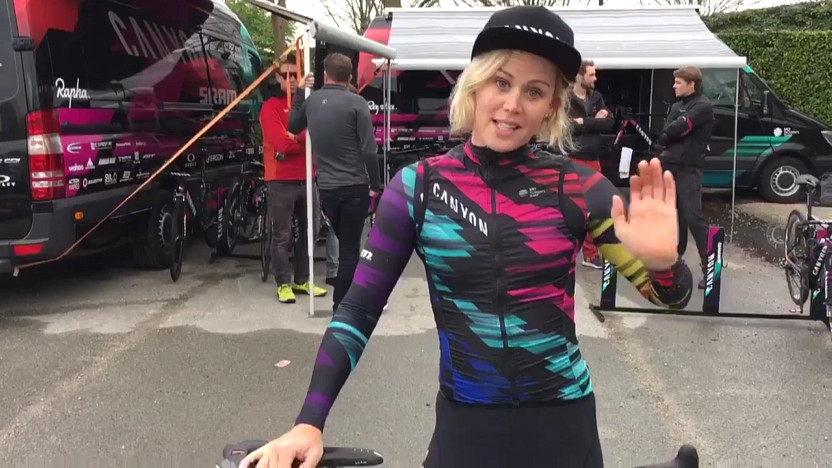 тиффани перед туром фландрии